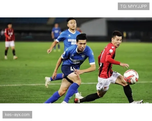 凯泽中场组织力显著提升，战术布局实现突破，球队状态回暖引关注